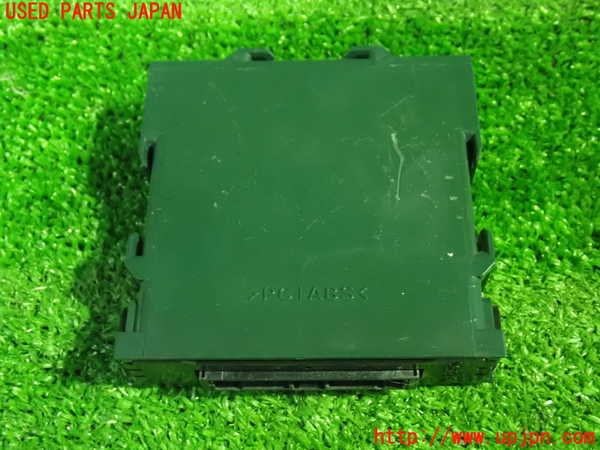 1UPJ-36886148]ヴォクシー(ノア)(ZRR80W)コンピューター3 中古_m0002.jpg