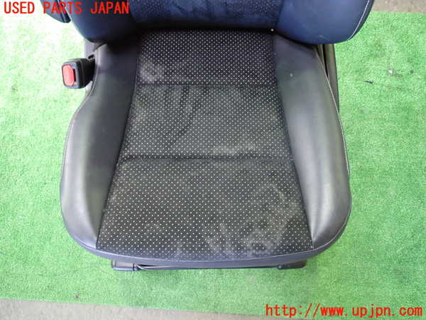 5UPJ-36887065]ヴォクシー(ノア)(ZRR80W)助手席シート 中古_m0003.jpg