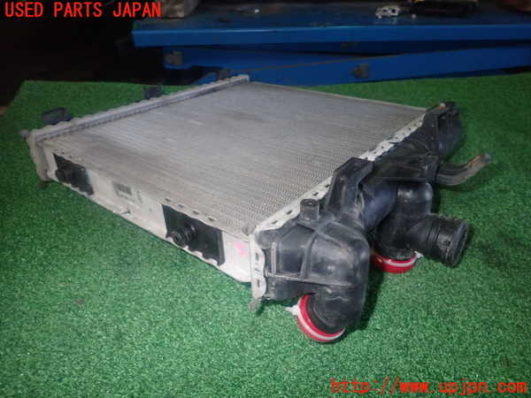 1UPJ-36902321]ポルシェ・ボクスター(987MA120)ラジエーター1 中古_m0002.jpg