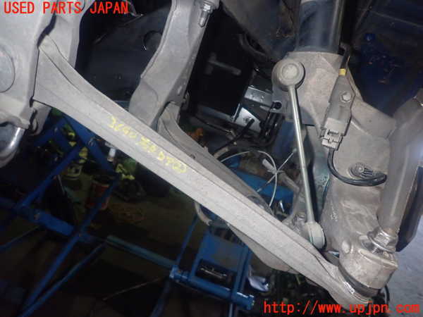 1UPJ-36905205]ポルシェ・ボクスター(987MA120)右リアロアアーム2 中古_m0001.jpg