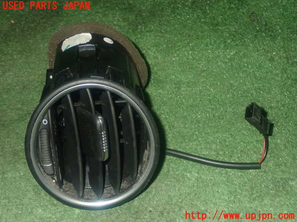 1UPJ-36907527]ポルシェ・ボクスター(987MA120)エアコン吹き出し口2 (左) 中古_m0001.jpg