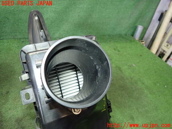 2UPJ-36912560]ランエボ10(CZ4A)エアクリーナーボックス 中古_m0004.jpg