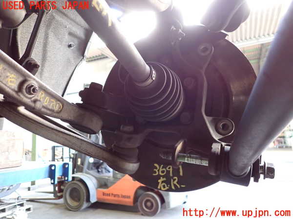 2UPJ-36914300]ランエボ10(CZ4A)右リアナックルハブ 中古_m0002.jpg