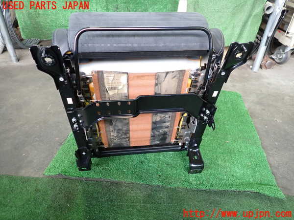 2UPJ-36917065]ランエボ10(CZ4A)助手席シート 中古_m0004.jpg