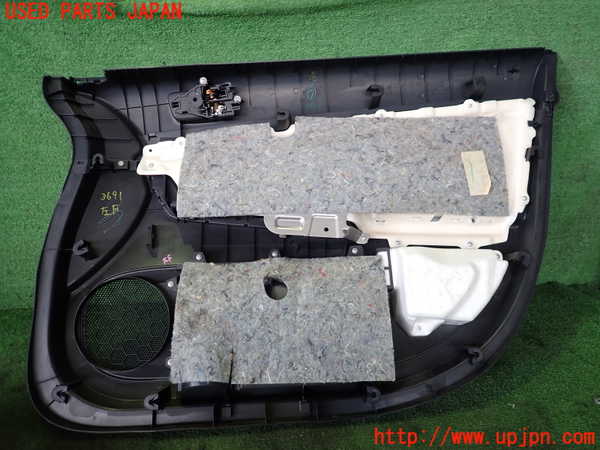2UPJ-36911264]ランエボ10(CZ4A)左前ドア内張り 中古_m0003.jpg