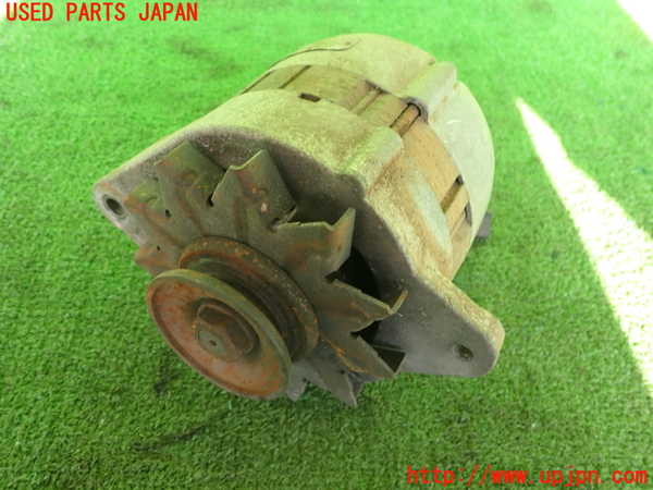 2UPJ-36926015]グロリア タテグロ(PA30)オルタネーター(ダイナモ) 中古_m0001.jpg