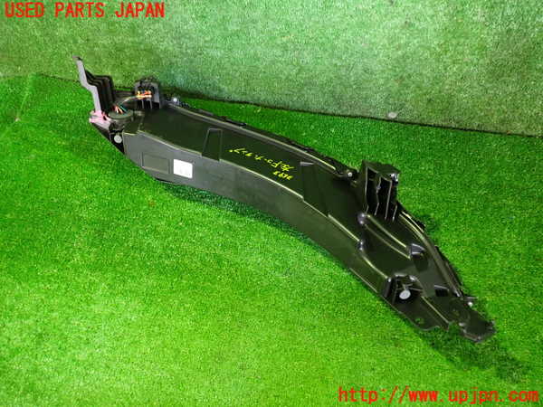 2UPJ-36931152]アウトランダーPHEV(GN0W)左コーナーランプ (ジャンク品) 中古_m0002.jpg