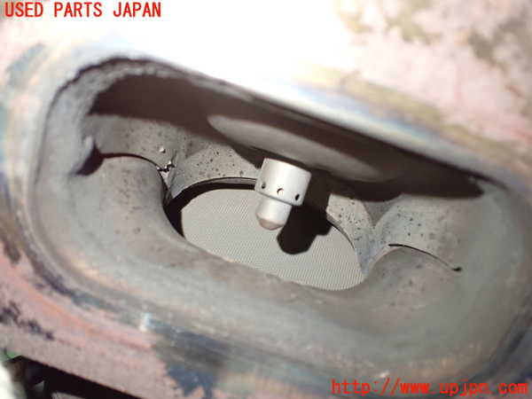 2UPJ-36932041]アウトランダーPHEV(GN0W)エキマニ1 (触媒 マニバーター) 中古_m0004.jpg
