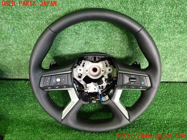 2UPJ-36937855]アウトランダーPHEV(GN0W)ステアリングホイール 中古_m0001.jpg