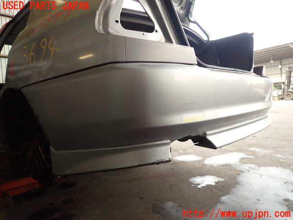 2UPJ-36941610]ランエボ(CN9A)リアバンパー 中古_m0002.jpg