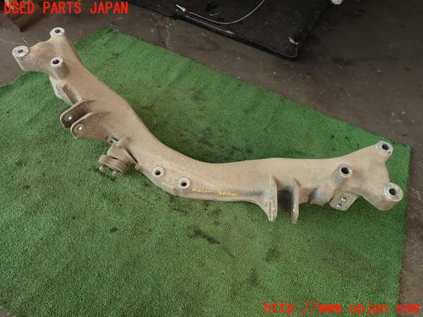 2UPJ-36945295]ランエボ(CN9A)リアメンバー 中古_m0001.jpg