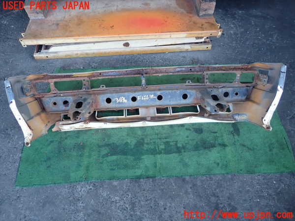 2UPJ-36961010]セリカXX(GA61)フロントバンパー ジャンク_m0005.jpg