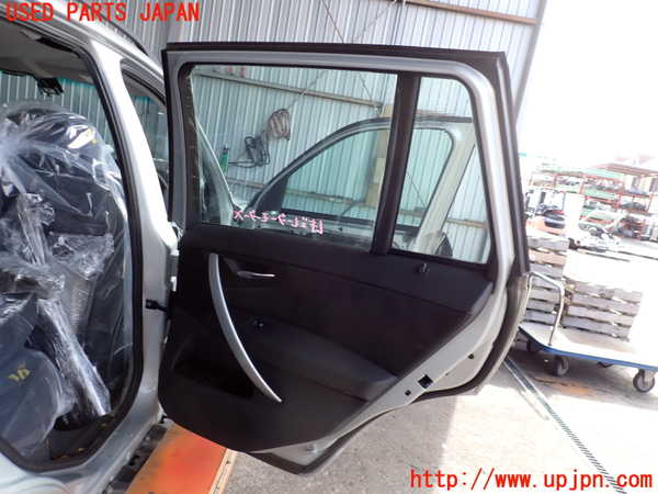 2UPJ-36971290]BMW X3(PC25)右後ドア (43R-001057) 中古 (E83)_m0004.jpg