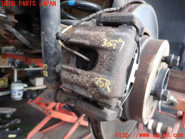 2UPJ-36974090]BMW X3(PC25)右リアキャリパー 中古 (E83)_m0001.jpg