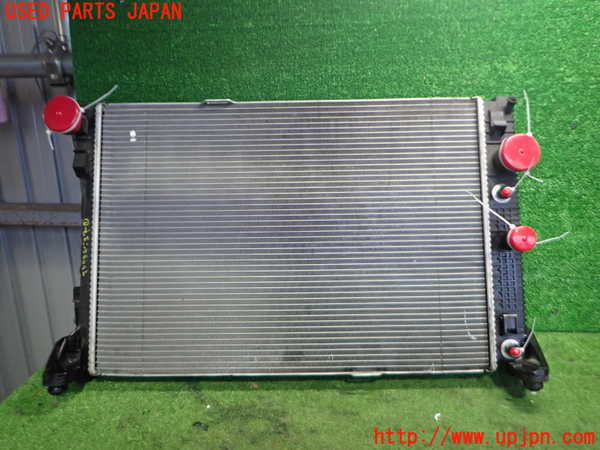 2UPJ-36982321]ベンツ E350 W212(212056C)ラジエーター1 中古_m0001.jpg