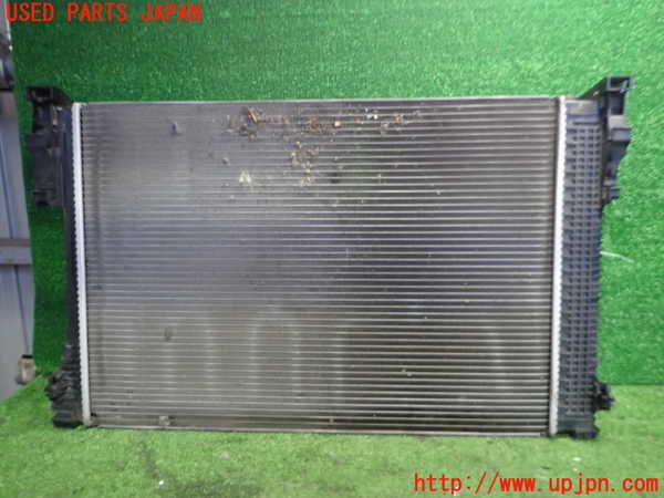 2UPJ-36982321]ベンツ E350 W212(212056C)ラジエーター1 中古_m0002.jpg
