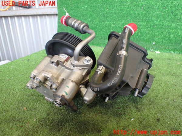 2UPJ-36984250]ベンツ E350 W212(212056C)パワステポンプ 中古_m0002.jpg