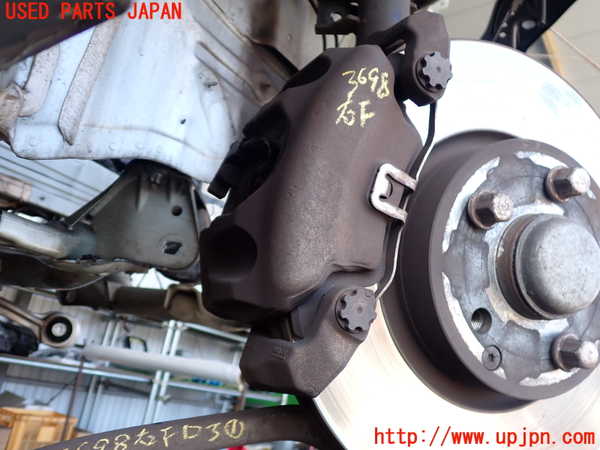 2UPJ-36984080]ベンツ E350 W212(212056C)右フロントキャリパー 中古_m0001.jpg