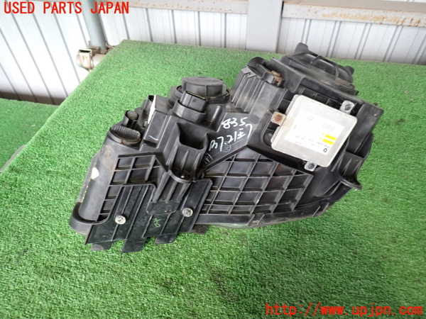 2UPJ-36991130]クライスラー・300(LX36)右ヘッドライト HID 中古_m0003.jpg