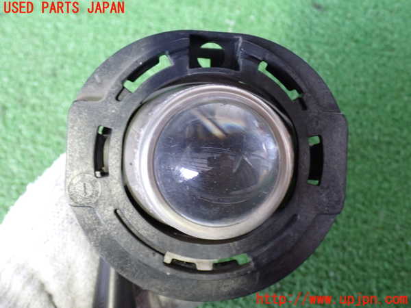 2UPJ-36991180]クライスラー・300(LX36)右フォグ 中古_m0002.jpg