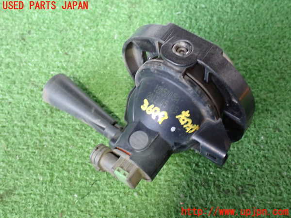 2UPJ-36991180]クライスラー・300(LX36)右フォグ 中古_m0003.jpg