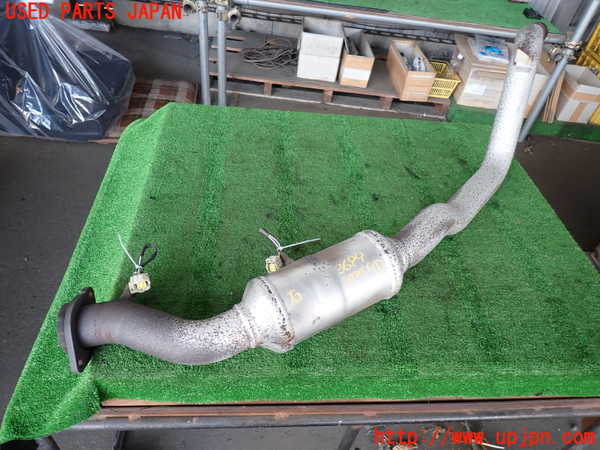 2UPJ-36992661]クライスラー・300(LX36)触媒1 中古_m0001.jpg