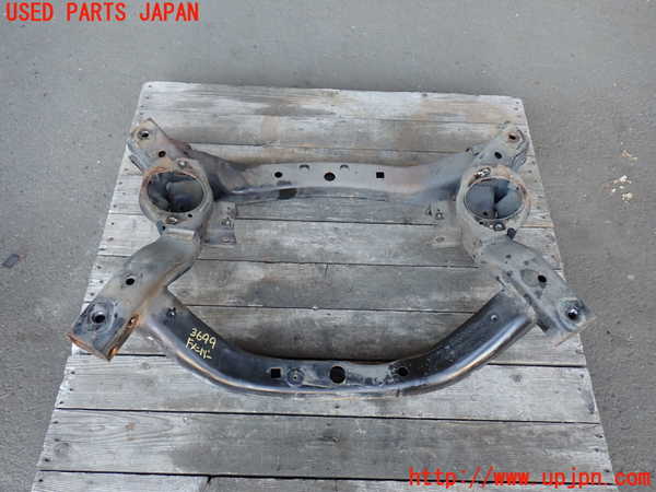 2UPJ-36995285]クライスラー・300(LX36)フロントメンバー 中古_m0001.jpg