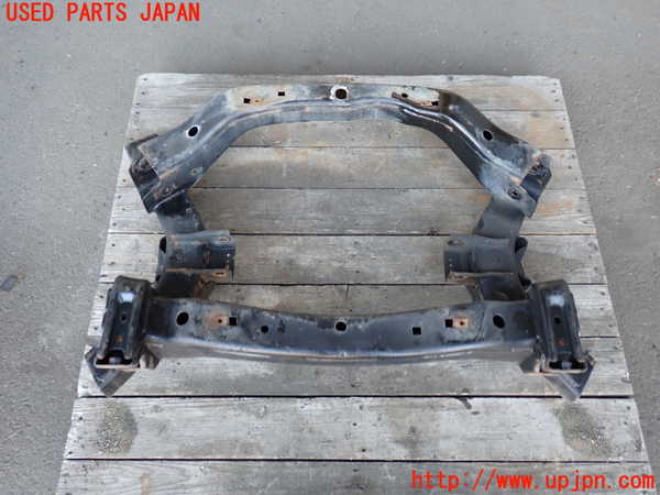 2UPJ-36995285]クライスラー・300(LX36)フロントメンバー 中古_m0002.jpg