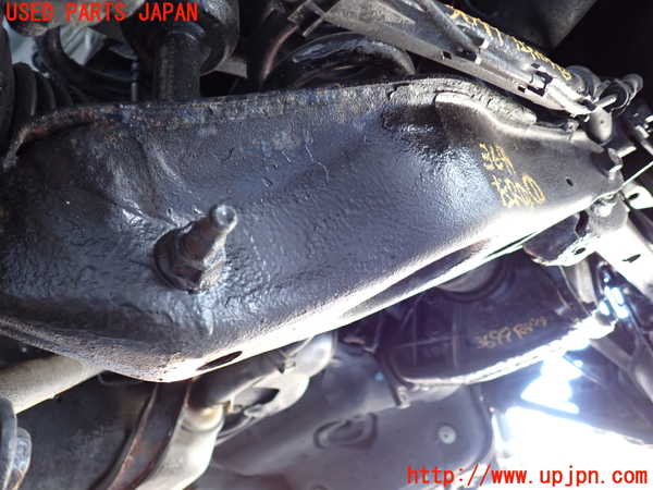 2UPJ-36995226]クライスラー・300(LX36)左リアロアアーム1 中古_m0001.jpg