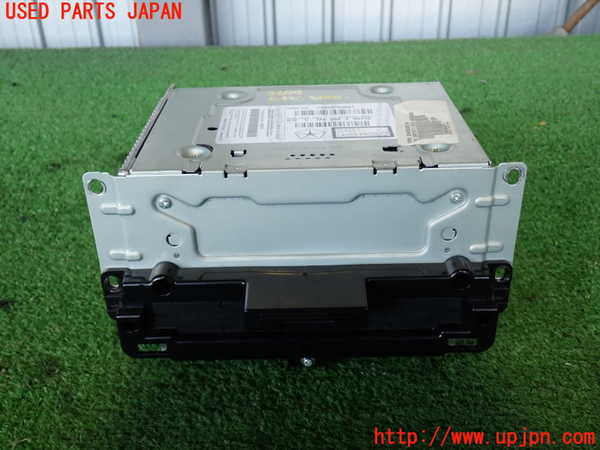 5UPJ-36996589]クライスラー・300(LX36)カーナビゲーション 中古_m0001.jpg