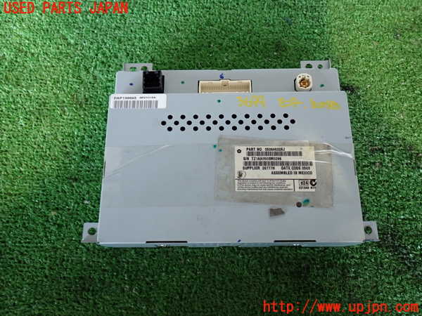 2UPJ-36996629]クライスラー・300(LX36)モニター 中古_m0002.jpg