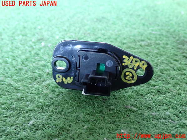 5UPJ-36996307]クライスラー・300(LX36)スイッチ2 (トランク) 中古_m0002.jpg