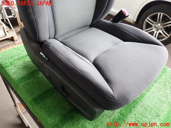 2UPJ-36997035]クライスラー・300(LX36)運転席シート 中古_m0002.jpg