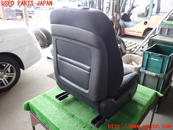 2UPJ-36997035]クライスラー・300(LX36)運転席シート 中古_m0003.jpg