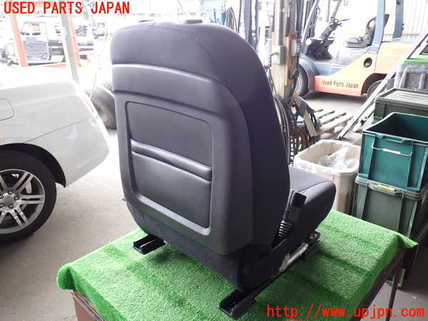 2UPJ-36997065]クライスラー・300(LX36)助手席シート 中古_m0004.jpg