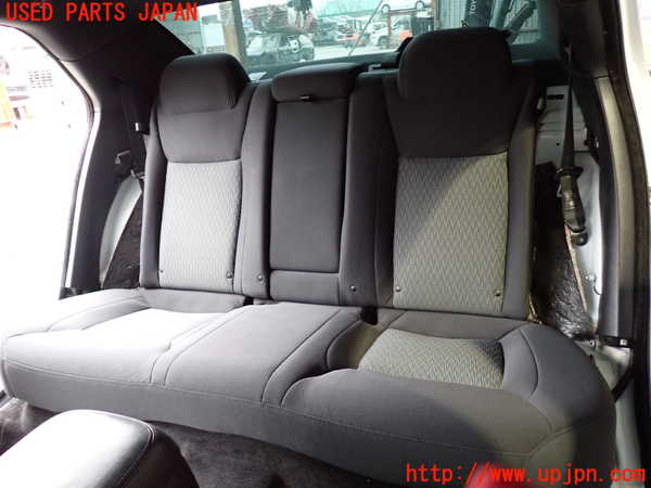 2UPJ-36997385]クライスラー・300(LX36)リアシート 中古_m0001.jpg