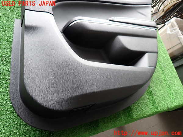 2UPJ-36991294]クライスラー・300(LX36)右後ドア内張り 中古_m0002.jpg