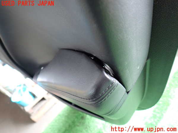2UPJ-36991294]クライスラー・300(LX36)右後ドア内張り 中古_m0004.jpg