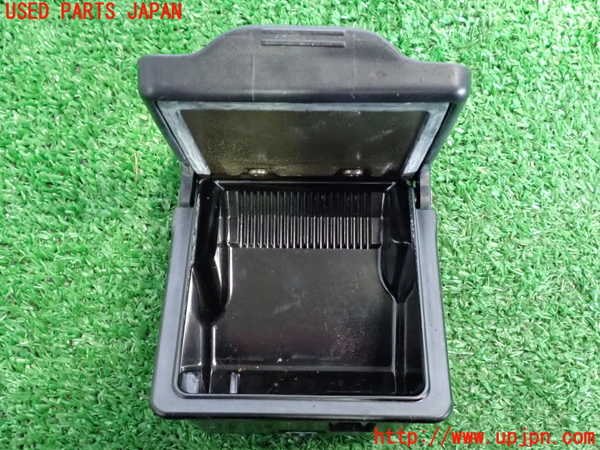 2UPJ-37007821]アルテッツァ(GXE10)灰皿1 中古_m0002.jpg