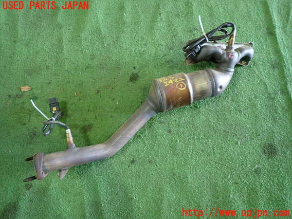 1UPJ-37052041]BMW 528i(FR30)(F10)エキマニ1 触媒 マニバーター 中古_m0001.jpg