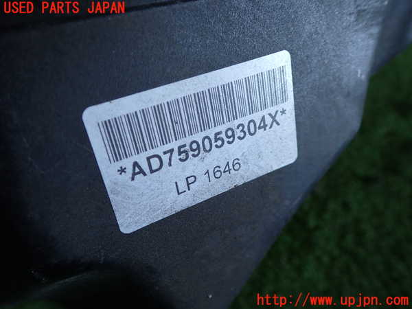 1UPJ-37052560]BMW 528i(FR30)(F10)エアクリーナーボックス 中古_m0002.jpg