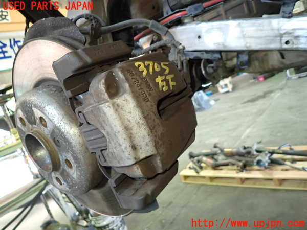 1UPJ-37054085]BMW 528i(FR30)(F10)左フロントキャリパー 中古_m0001.jpg
