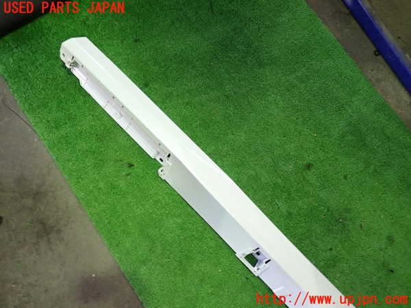 1UPJ-37071392]セレナ(C28)左サイドステップ 中古_m0003.jpg
