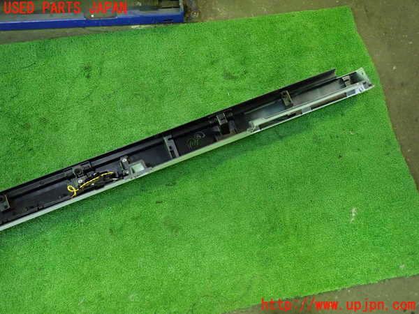 1UPJ-37071392]セレナ(C28)左サイドステップ 中古_m0004.jpg