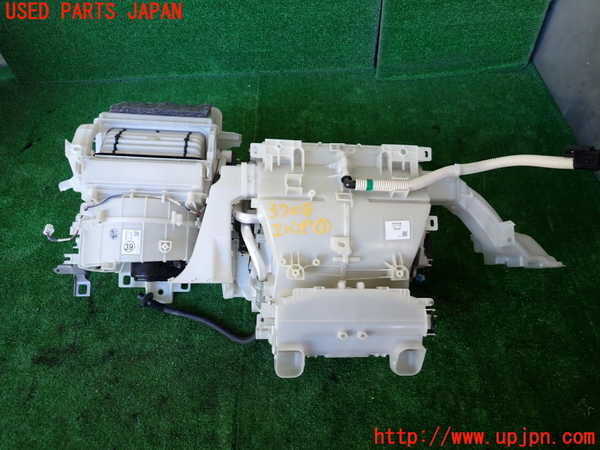 1UPJ-37086081]アルファード(GGH20W)エバポレーター1 (フロント) 中古_m0001.jpg