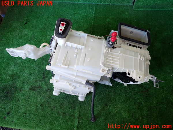 1UPJ-37086081]アルファード(GGH20W)エバポレーター1 (フロント) 中古_m0002.jpg