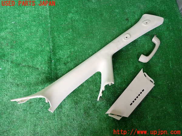 1UPJ-37087655]アルファード(GGH20W)右フロントピラートリム 中古_m0001.jpg
