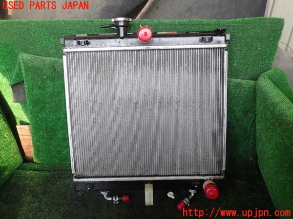 1UPJ-37092321]ジムニー(JB64W)ラジエーター1 中古_m0002.jpg