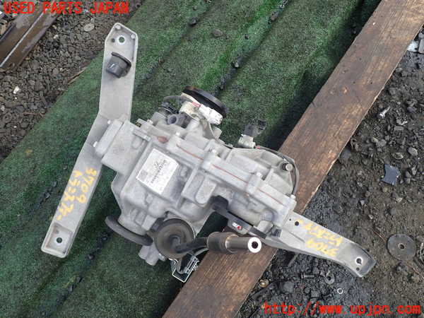 1UPJ-37093300]ジムニー(JB64W)トランスファー 中古_m0002.jpg