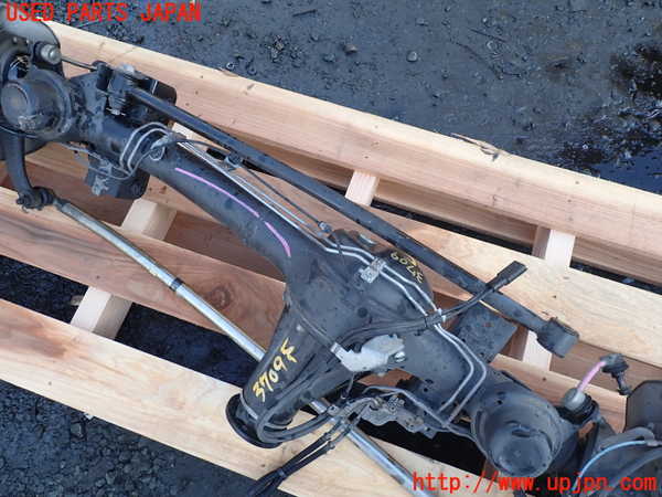 1UPJ-37094370]ジムニー(JB64W)フロントデフホーシング ジャンク_m0002.jpg